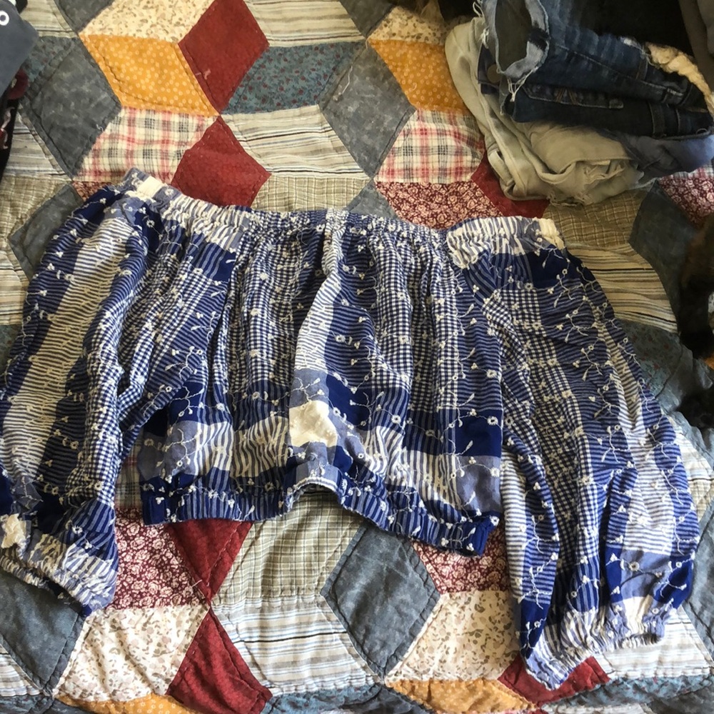 Long sleeve crop top